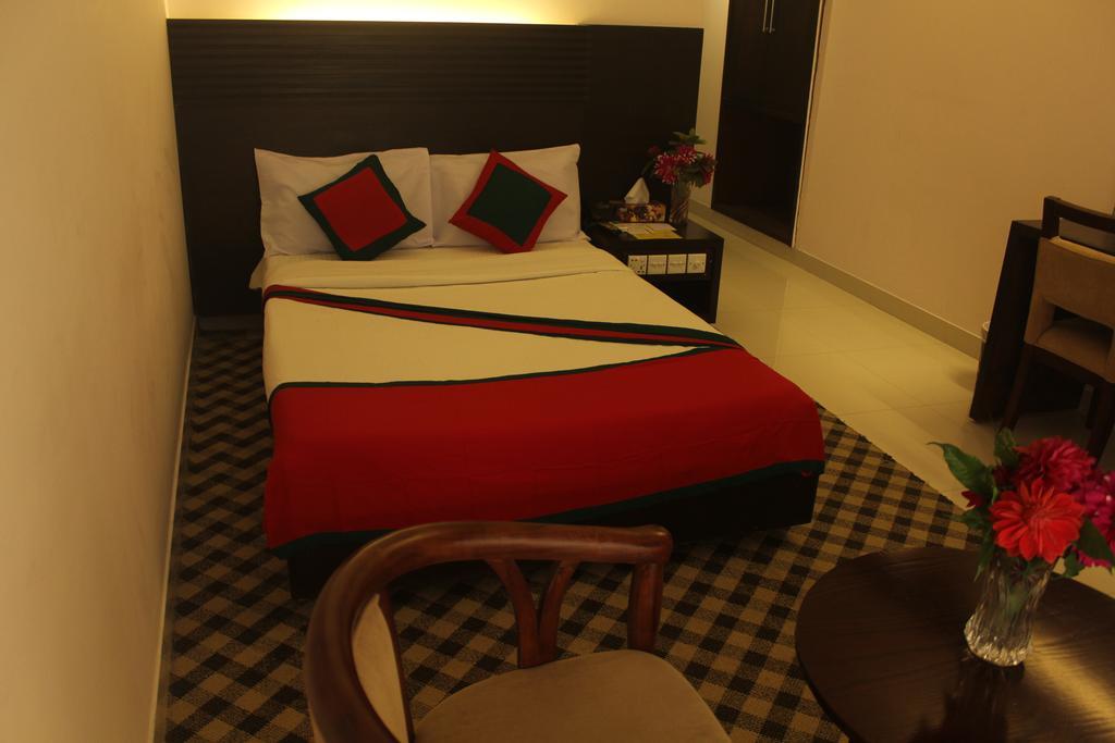 Nirvana Inn Sylhet Exteriör bild