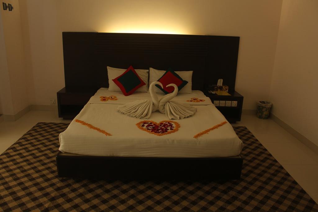 Nirvana Inn Sylhet Exteriör bild