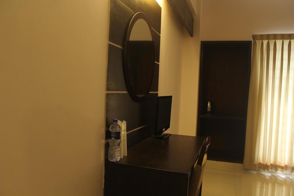 Nirvana Inn Sylhet Exteriör bild