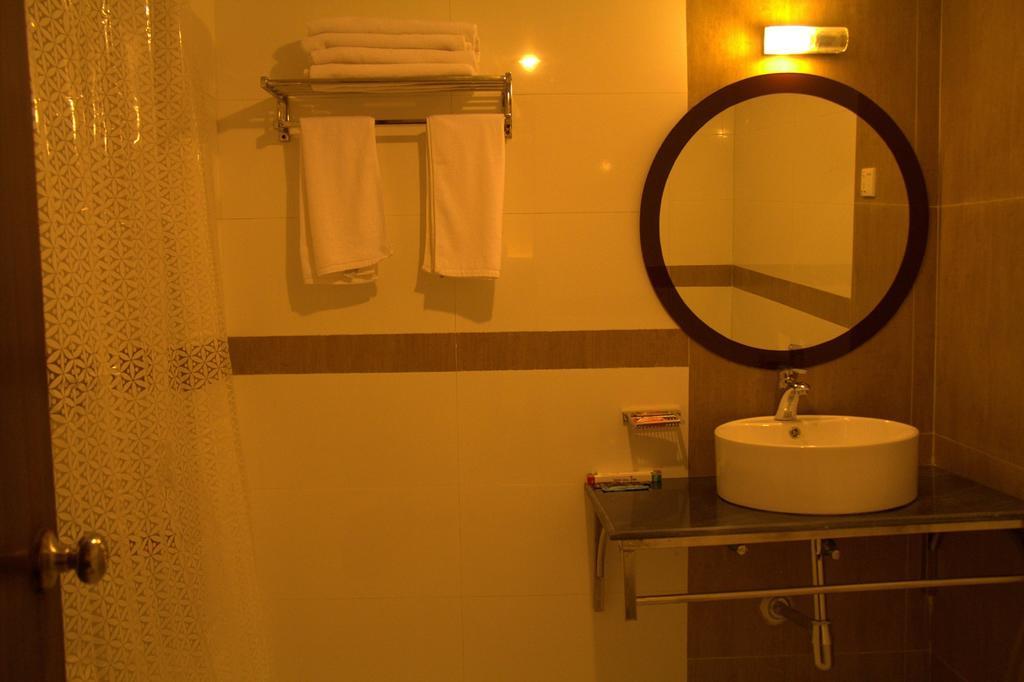 Nirvana Inn Sylhet Exteriör bild