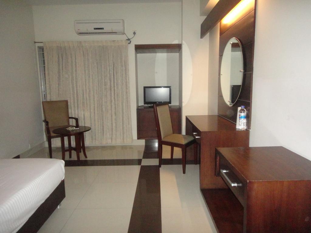Nirvana Inn Sylhet Exteriör bild