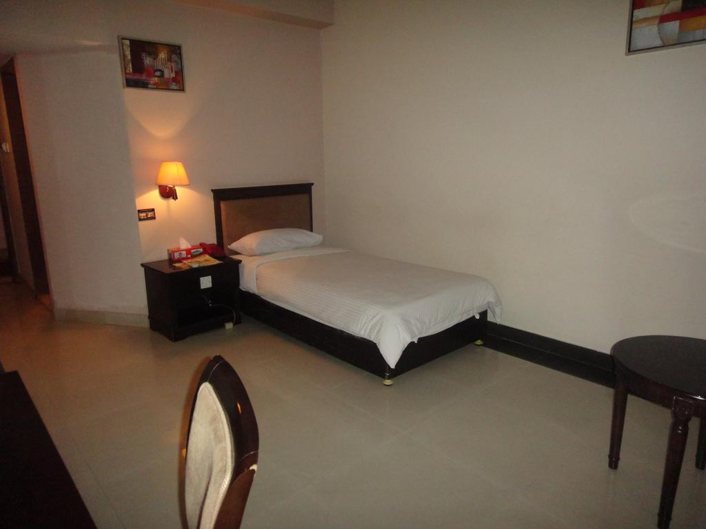 Nirvana Inn Sylhet Exteriör bild